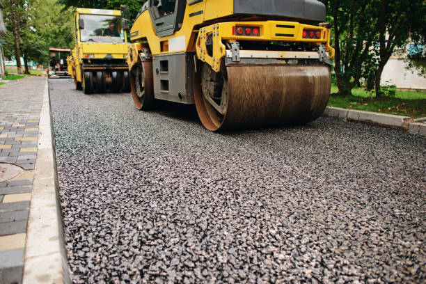 Best Driveway Resurfacing Pavers  in Bluffton, IN